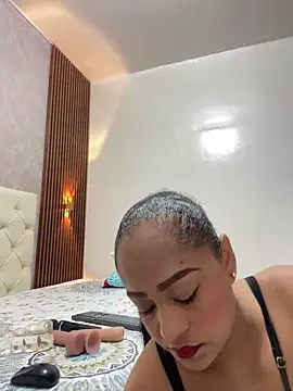 sofia xxx02 online show from 03/22/25, 12:04