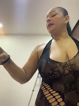 sofia xxx02 online show from 05/15/26, 12:12