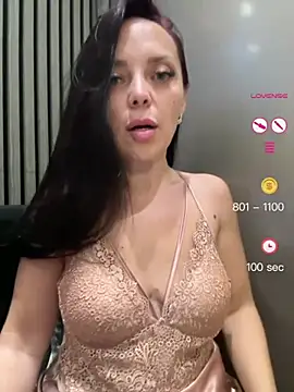Snapshot of Kate_Joy chatting on 07/11/26, 01:19 Kate Joy online show from 07/11/26, 01:19