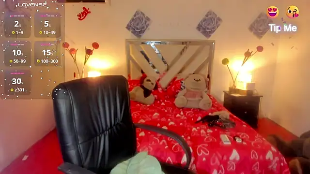 Snapshot of Miagrace chatting on 11/28/25, 09:50 Miagrace online show from 11/28/25, 09:50