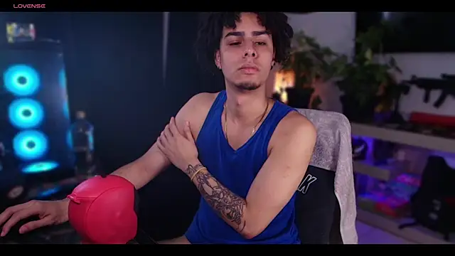 bigryann23 online show from 01/19/25, 06:53