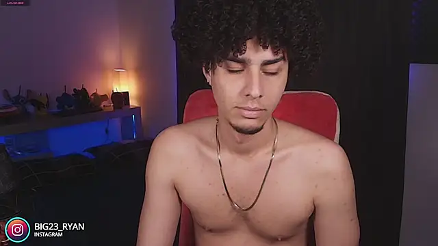 bigryann23 online show from 10/05/25, 01:48