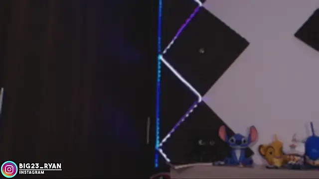 bigryann23 online show from 04/05/26, 06:10