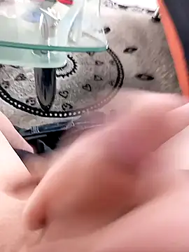 Snapshot of Affenarsch81 chatting on 02/01/25, 10:59 Affenarsch81 online show from 02/01/25, 10:59