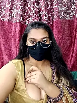 Snapshot of Jasmine_jaaan chatting on 02/24/26, 04:32 Jasmine jaaan online show from 02/24/26, 04:32