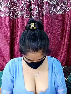 Jasmine jaaan online show from 04/15/26, 04:30