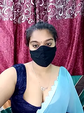 Jasmine jaaan online show from 04/18/26, 04:27